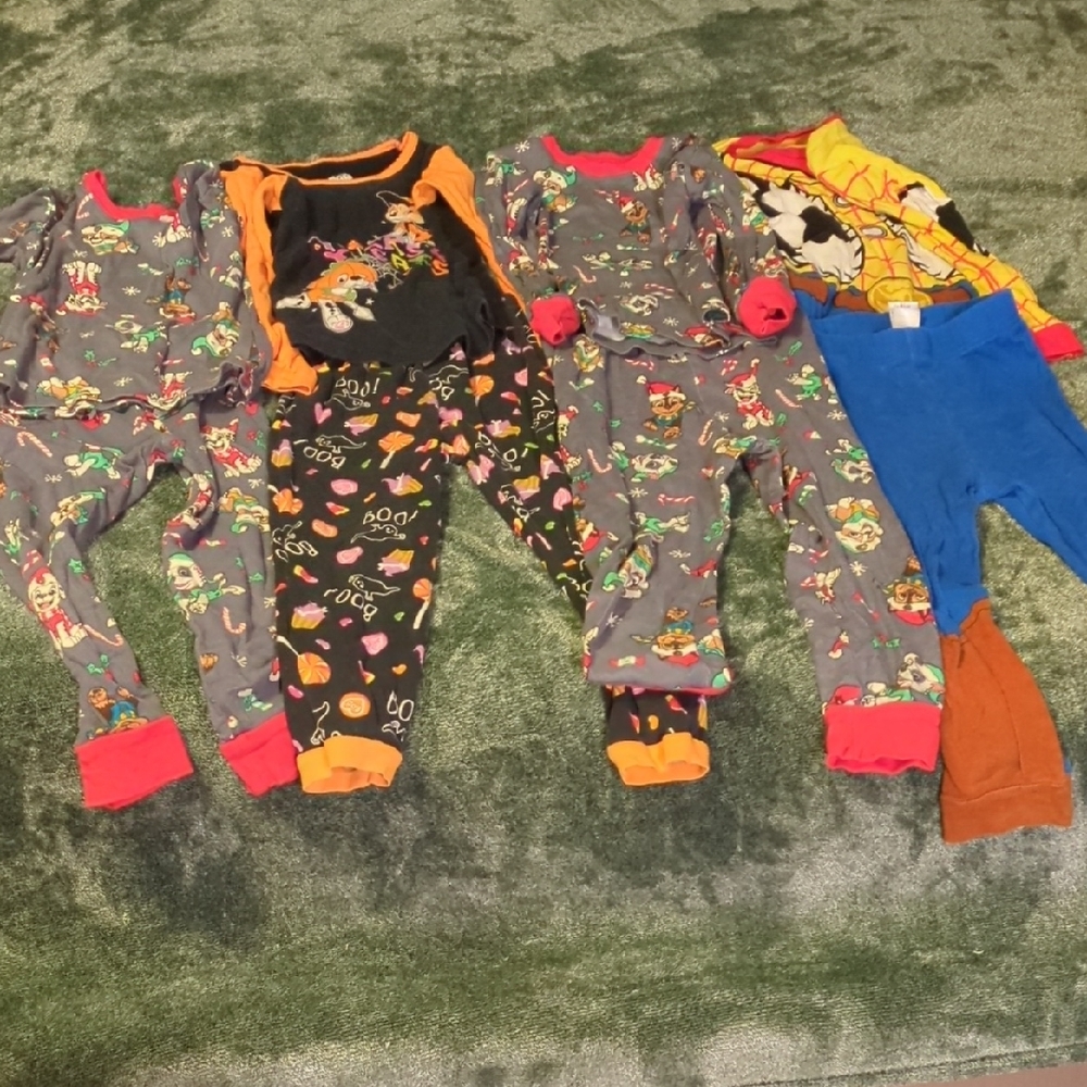 Colorful Kids Cartoon Pajama Sets